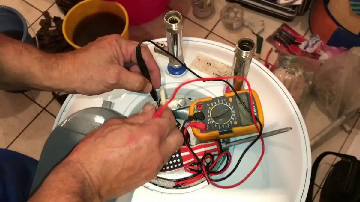 Ремонт водонагревателей Electrolux в Улане-Удэ — выгодная цена от 2356 руб., Мастер24