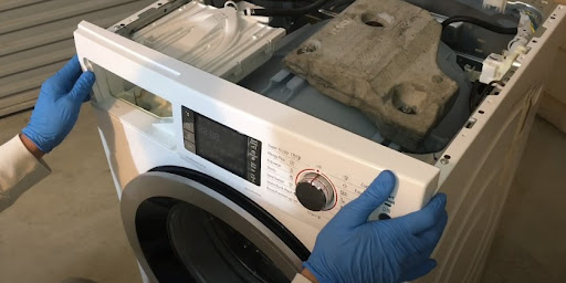 Ремонт стиральных машин Whirlpool в Улане-Удэ – сервис от Мастер24, цены от 2049 руб